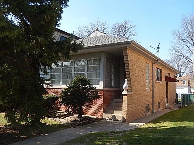 11144 S Campbell Ave., Chicago, IL 60655