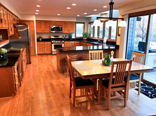 6491 Bannister Ct., Lisle, IL 60532
