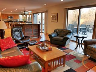 6491 Bannister Ct., Lisle, IL 60532