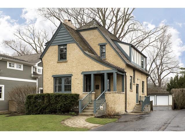 2132 Oak Ave., Northbrook, IL 60062