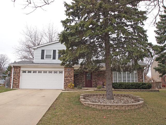 1146 Crest Ct., Schaumburg, IL 60193