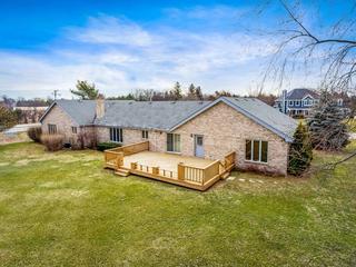 1 Heather Ln., Hawthorn Woods, IL 60047