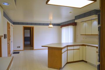 1 Heather Ln., Hawthorn Woods, IL 60047