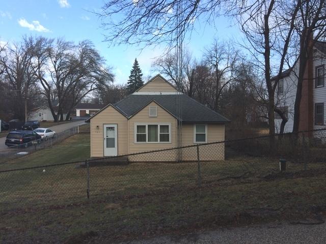 5202 Maplehill Dr., Mchenry, IL 60050