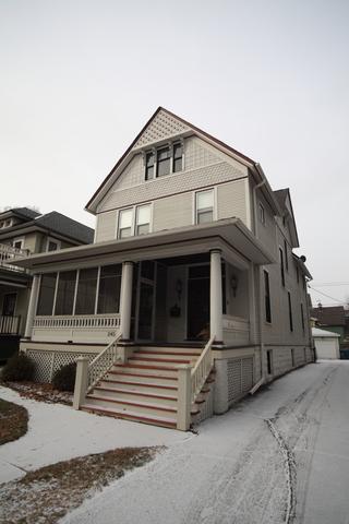 245 Clinton Ave., Oak Park, IL 60302