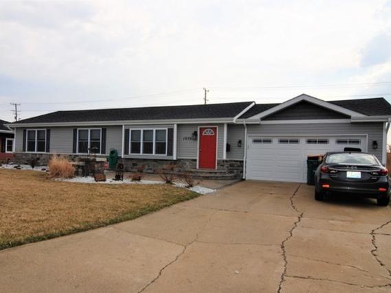 1075 S Mazon St., Coal City, IL 60416