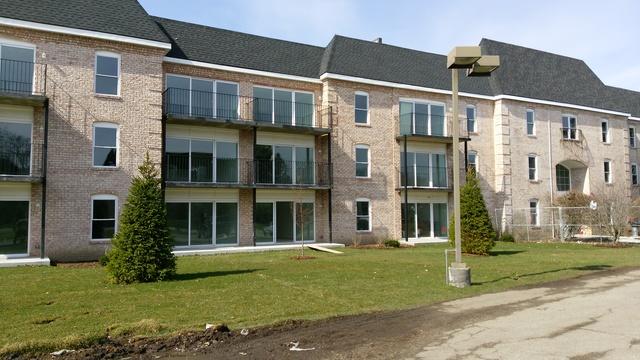 5201 Carriageway Dr. #302C, Rolling Meadows, IL 60008
