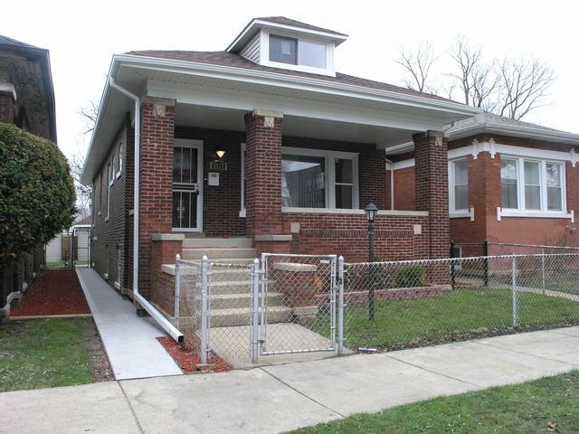 7923 S Kingston Ave., Chicago, IL 60617