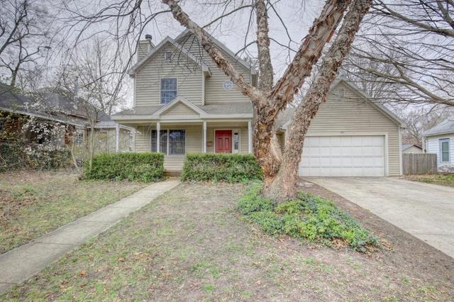 309 S New St., Champaign, IL 61820