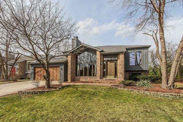 1218 Golf View Dr., Woodridge, IL 60517