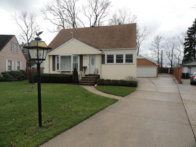 2147 Golf Ct., Glenview, IL 60025