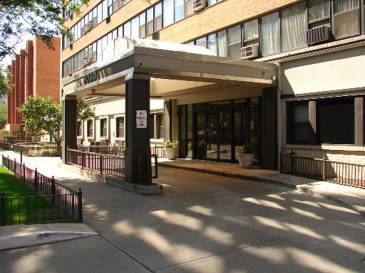 6030 N Sheridan Rd. #1312, Chicago, IL 60660