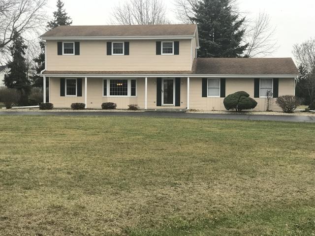 2555 E Vandrunen Dr., Crete, IL 60417