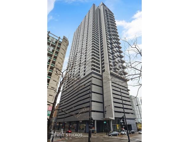 235 W Van Buren St. #2107, Chicago, IL 60607