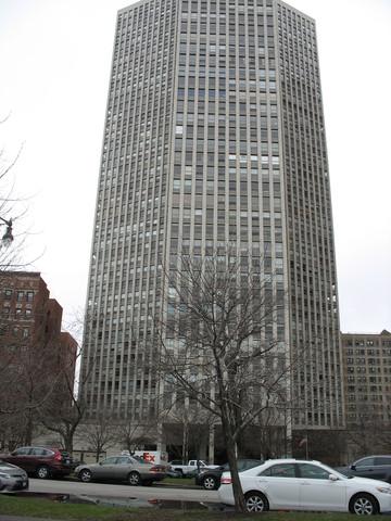 2626 N Lakeview Ave. #812, Chicago, IL 60614