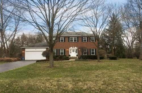 9 Trent Rd., Hawthorn Woods, IL 60047