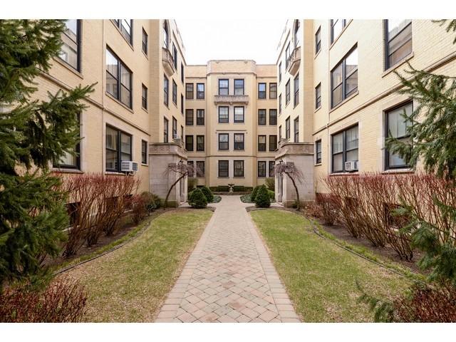 3606-08 N Pine Grove Ave. #4KLM, Chicago, IL 60613
