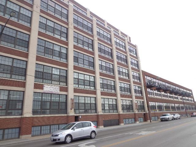 3963 W Belmont Ave. #212, Chicago, IL 60618