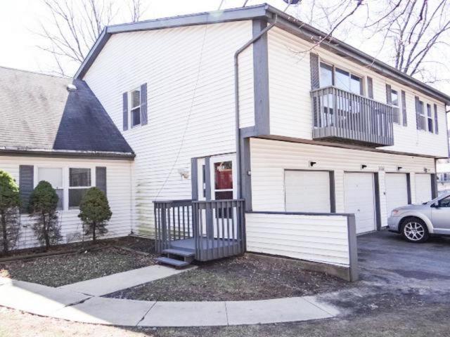 231 Calumet Ct. #D, Bolingbrook, IL 60440