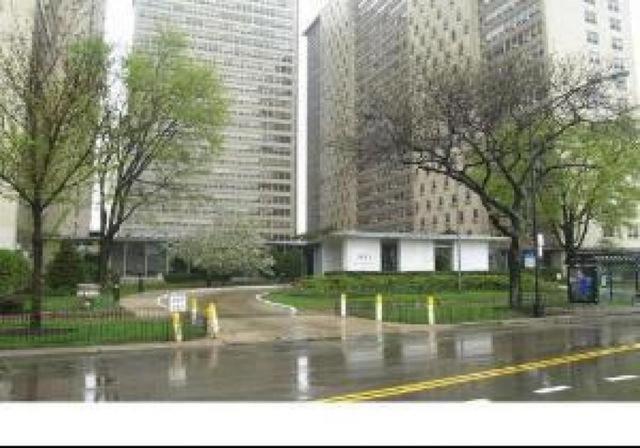 3950 N Lake Shore Dr. #1520D, Chicago, IL 60613