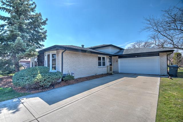 302 S Hickory St., Glenwood, IL 60425
