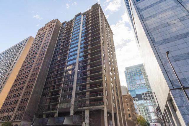 201 E Chestnut St. #22E, Chicago, IL 60611