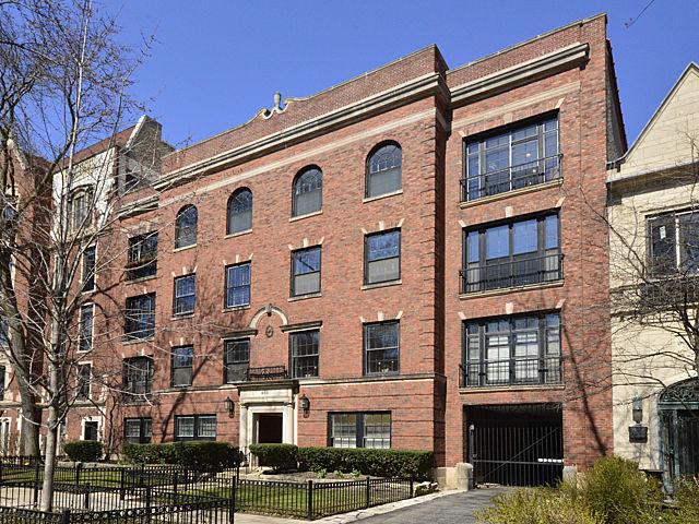 460 W Barry Ave. #3E, Chicago, IL 60657