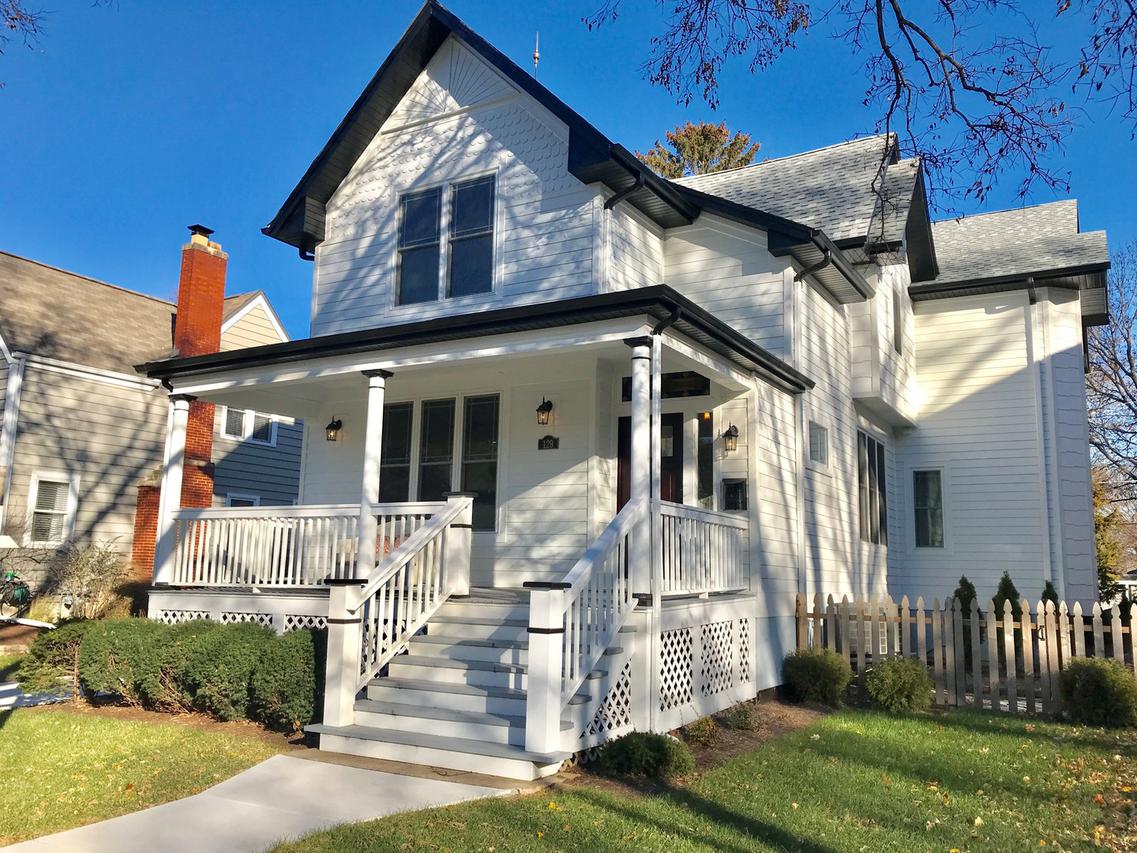 129 S Ashland Ave., La Grange, IL 60525