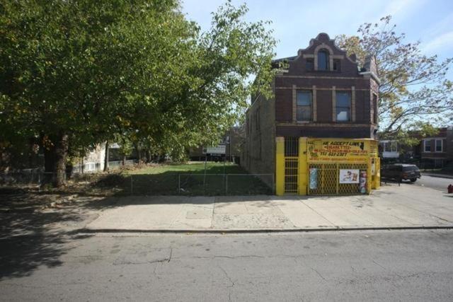 1939 S Keeler Ave., Chicago, IL 60623