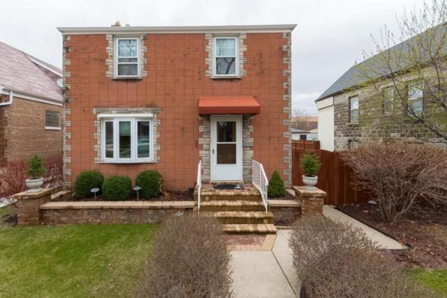 5311 S Mayfield Ave., Chicago, IL 60638