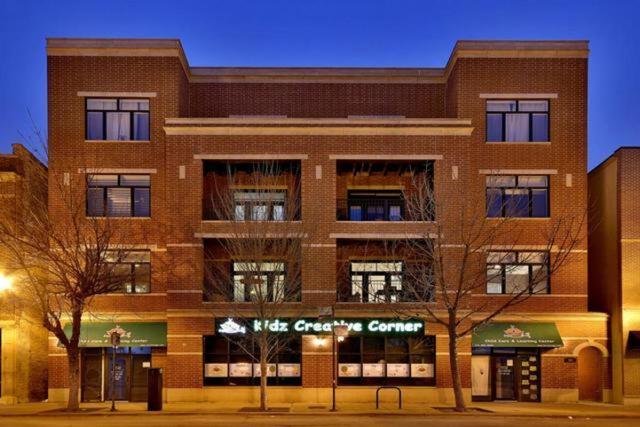 3811 N Lincoln Ave. #2B, Chicago, IL 60613