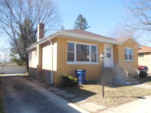 8824 S Talman Ave., Evergreen Park, IL 60805