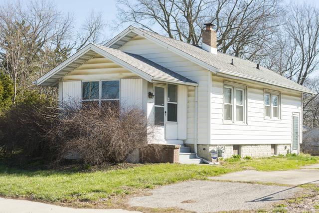 1406 N Neil St., Champaign, IL 61820