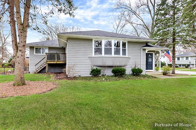 924 Lilac Ln., Naperville, IL 60540
