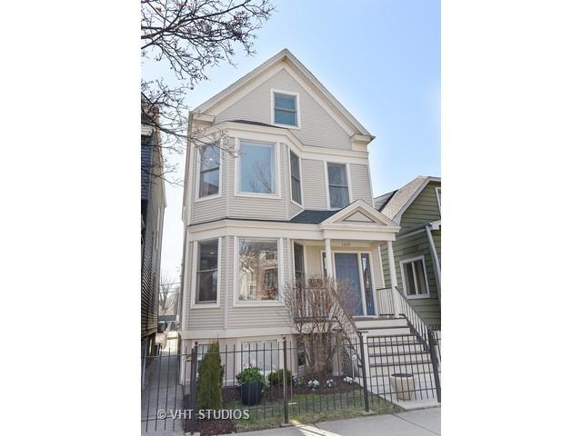 1519 W Oakdale Ave., Chicago, IL 60657
