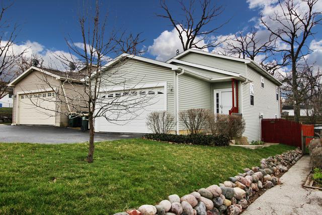 305 E Washington St., Round Lake Park, IL 60073