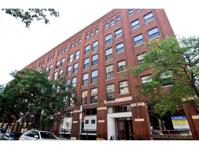 225 W Huron St. #313, Chicago, IL 60654