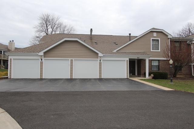 107 Sussex Cir. #A1, Schaumburg, IL 60193