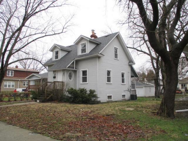 1929 S 6th Ave., Maywood, IL 60153