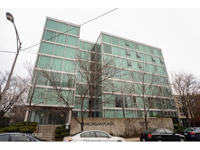 3115 S Michigan Ave. #305, Chicago, IL 60616