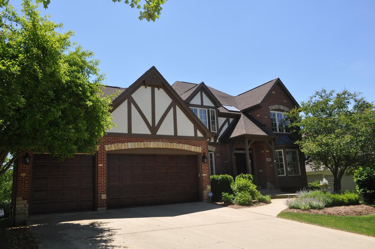 1651 Eagle Brook Dr., Geneva, IL 60134