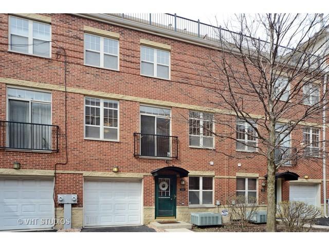 3256 N Bay Ct., Chicago, IL 60618