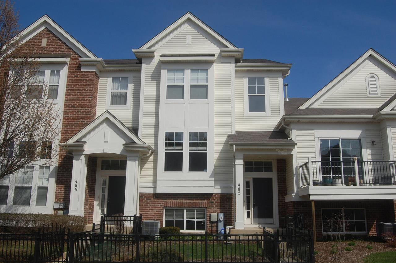 485 Grosvenor Ln., Aurora, IL 60504