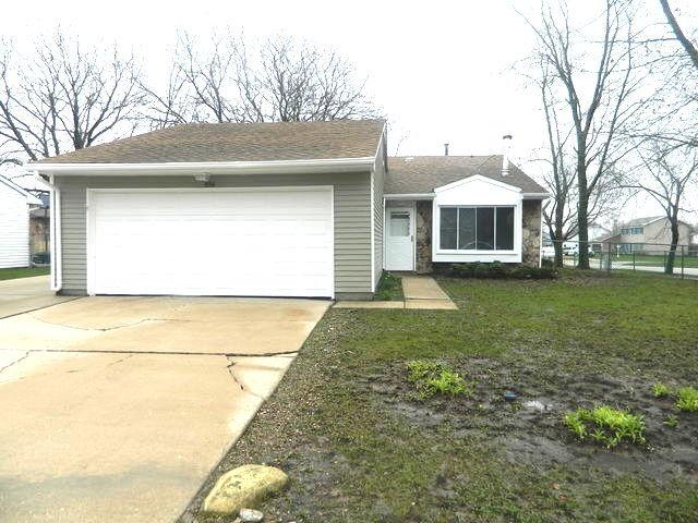 956 Surrey Ct., Joliet, IL 60431