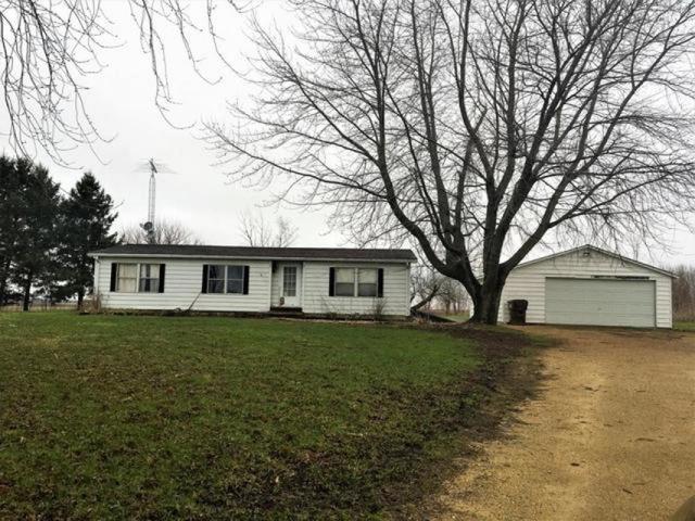 9805 Montague Rd., Winnebago, IL 61088