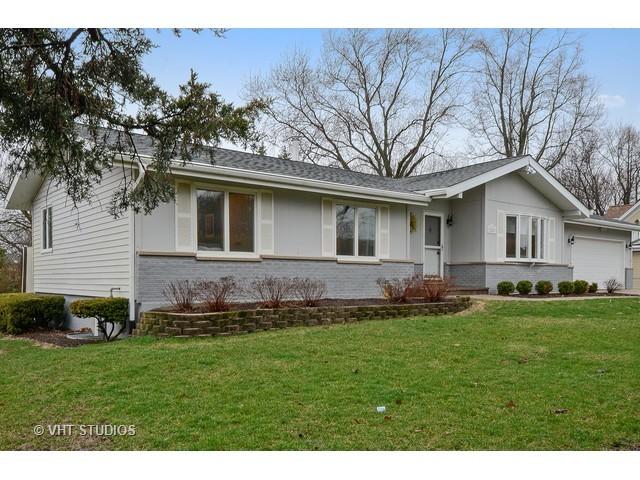 1222 Division St., Barrington, IL 60010