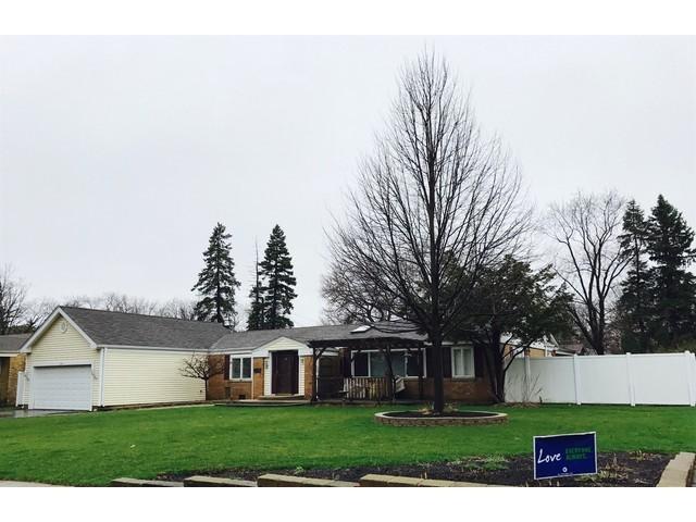 156 N Elmwood Ave., Palatine, IL 60074