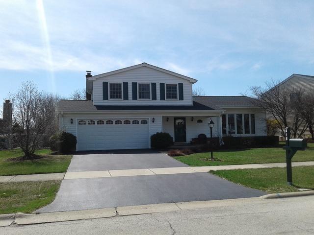 419 Arlington Ave., Westmont, IL 60559