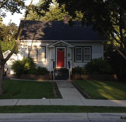 9 S Huffman St., Naperville, IL 60540