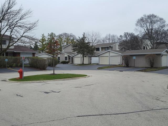 521 Wiltshire Ct., Schaumburg, IL 60193